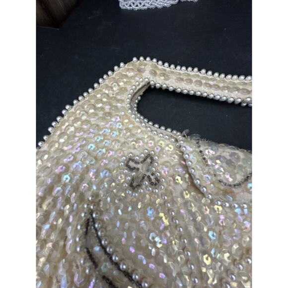 Vintage Debbie Sequined, Beaded And Pearled Small Purse in ivory, flap snap - Picture 4 of 4
